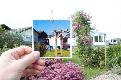 Garden Picture in Picture