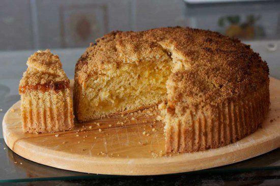 Lemon Cheese Crumble Cake