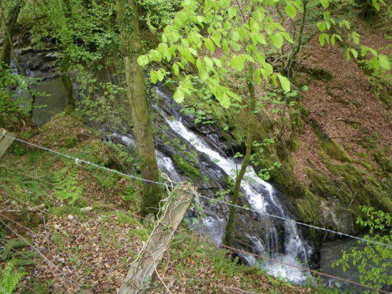 Leri Waterfall