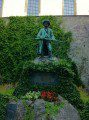Statue