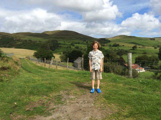 Geocaching at Ysbyty Cynfyn