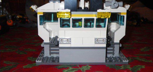 Lego Exploration Vessel Bridge