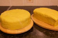 marzipanned and ready for decorating