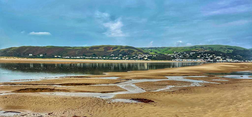 Views to Aberdyfi