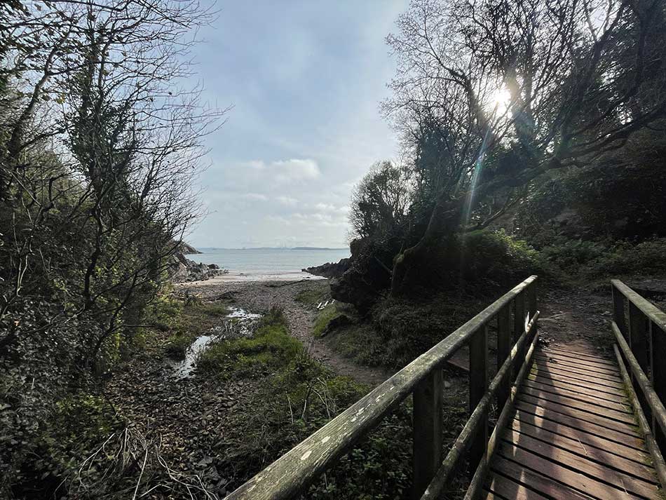 Stream Crossing and Castlebeach Bay