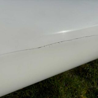 Crack in Side of Ski